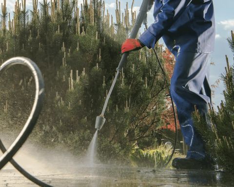 Image depicting the Service Pressure Washing